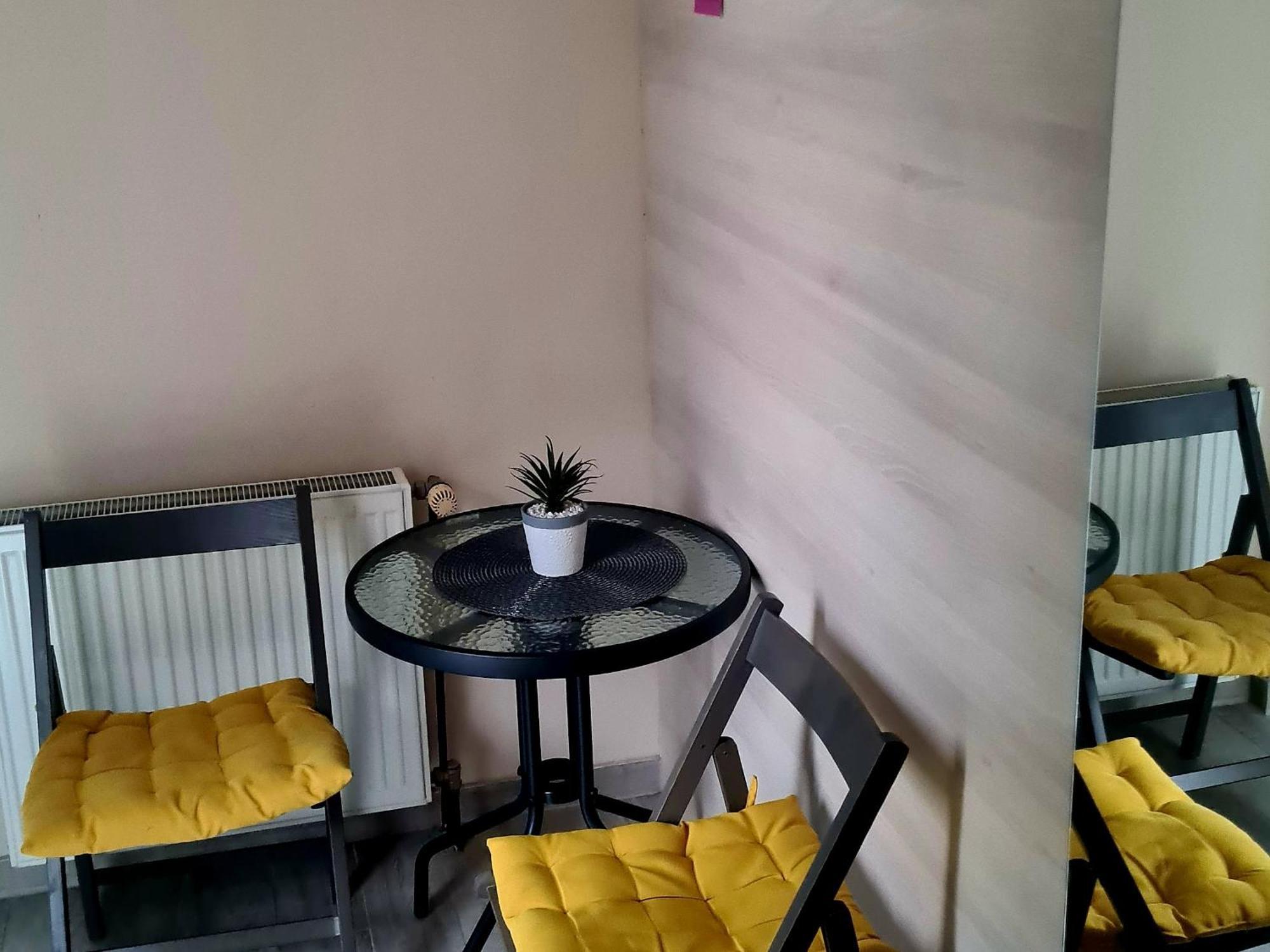 Bonitos, Sobe-Rooms Slavonski Brod Exterior foto
